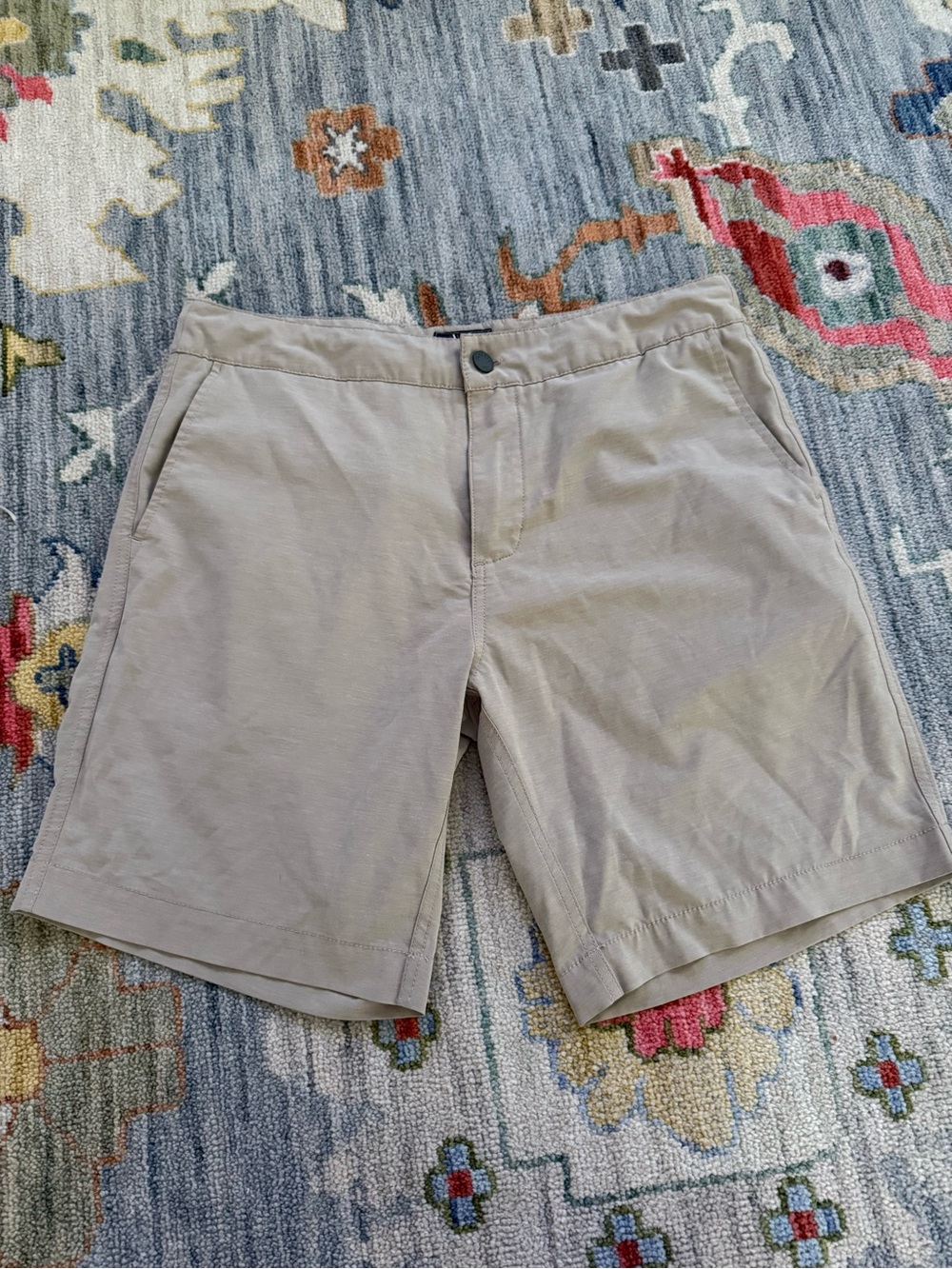Faherty 9” All Day khaki Shorts Mens Size 34 $98